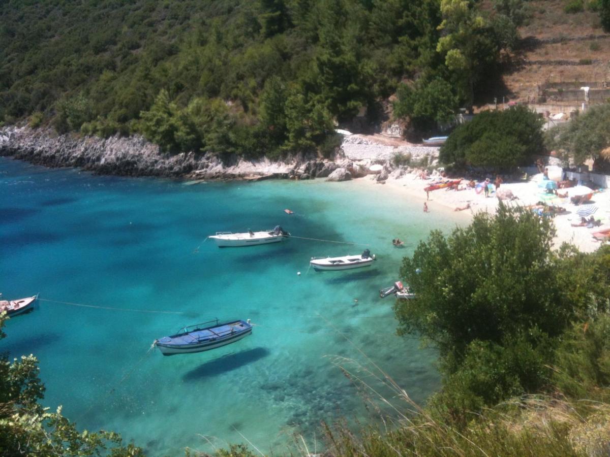 Manto Apartments Lefkada Evgiros ภายนอก รูปภาพ