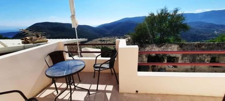 Manto Apartments Lefkada Evgiros ภายนอก รูปภาพ